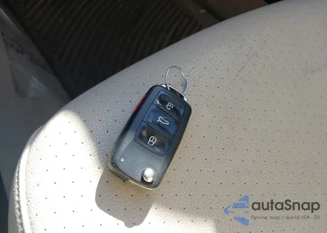 2016 Volkswagen Jetta 1.4T Se из США, поврежденный, VIN 3VWD67AJ7GM297305